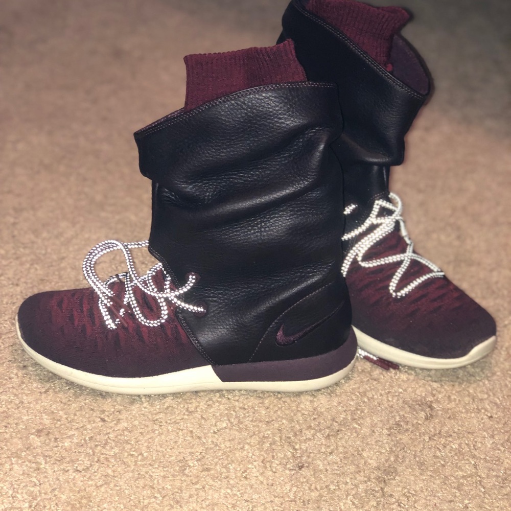 Nike Roshe Flyknit & Leather Boots